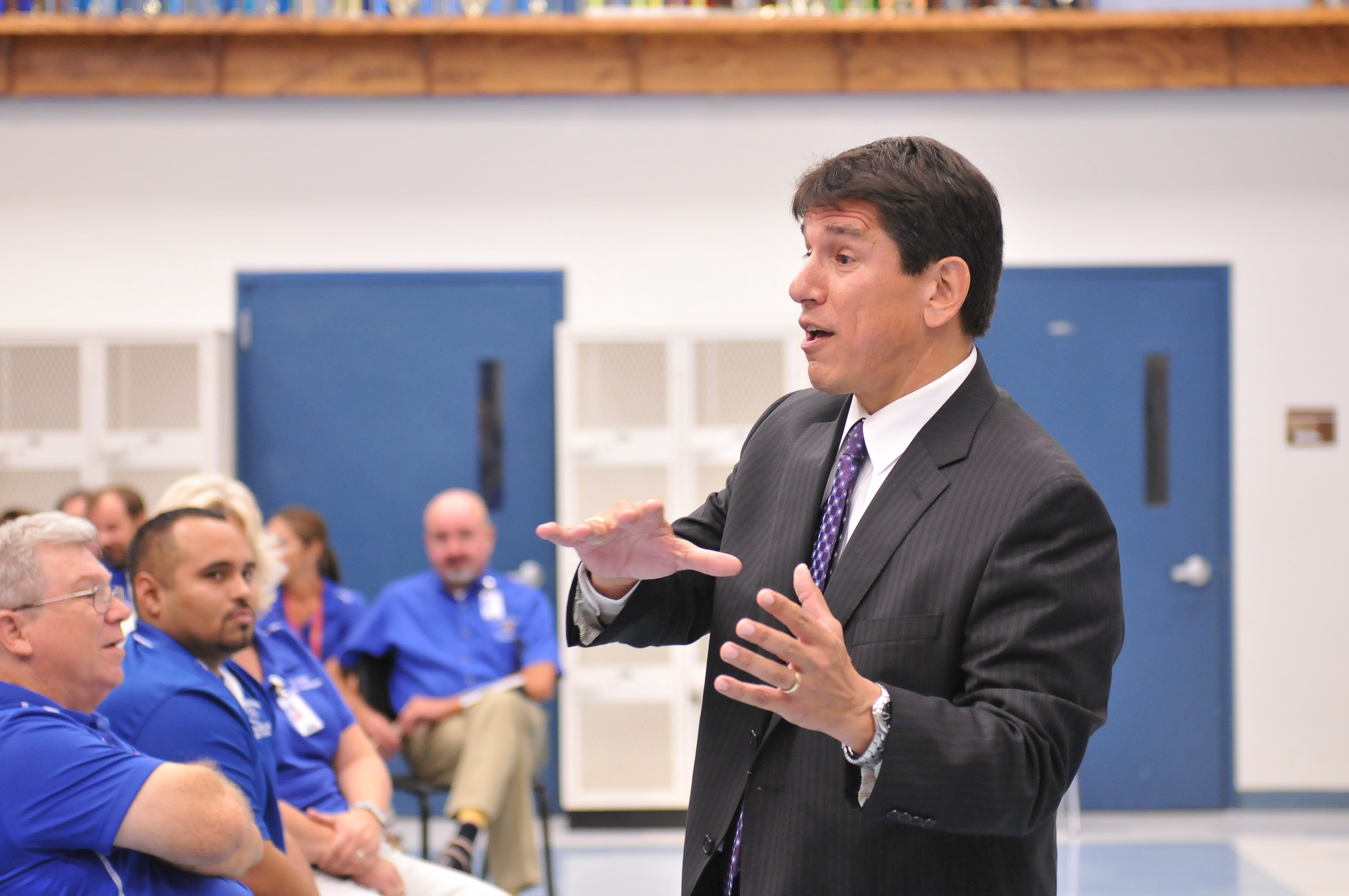 Superintendent Dr. Steve Flores selected to participate in Future-Ready Superintendents Leadership Institute