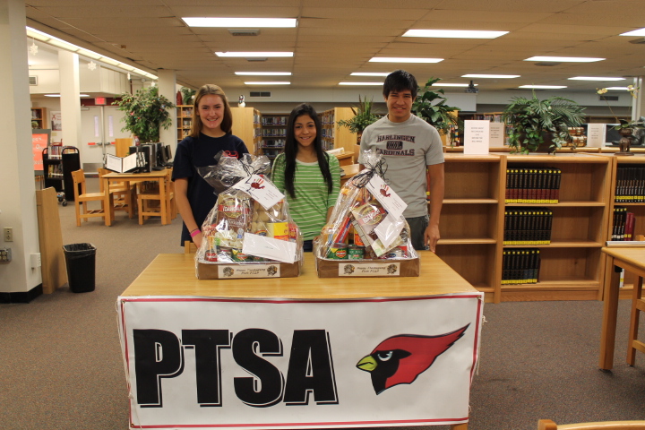 HHS PTSA donates Thanksgiving baskets