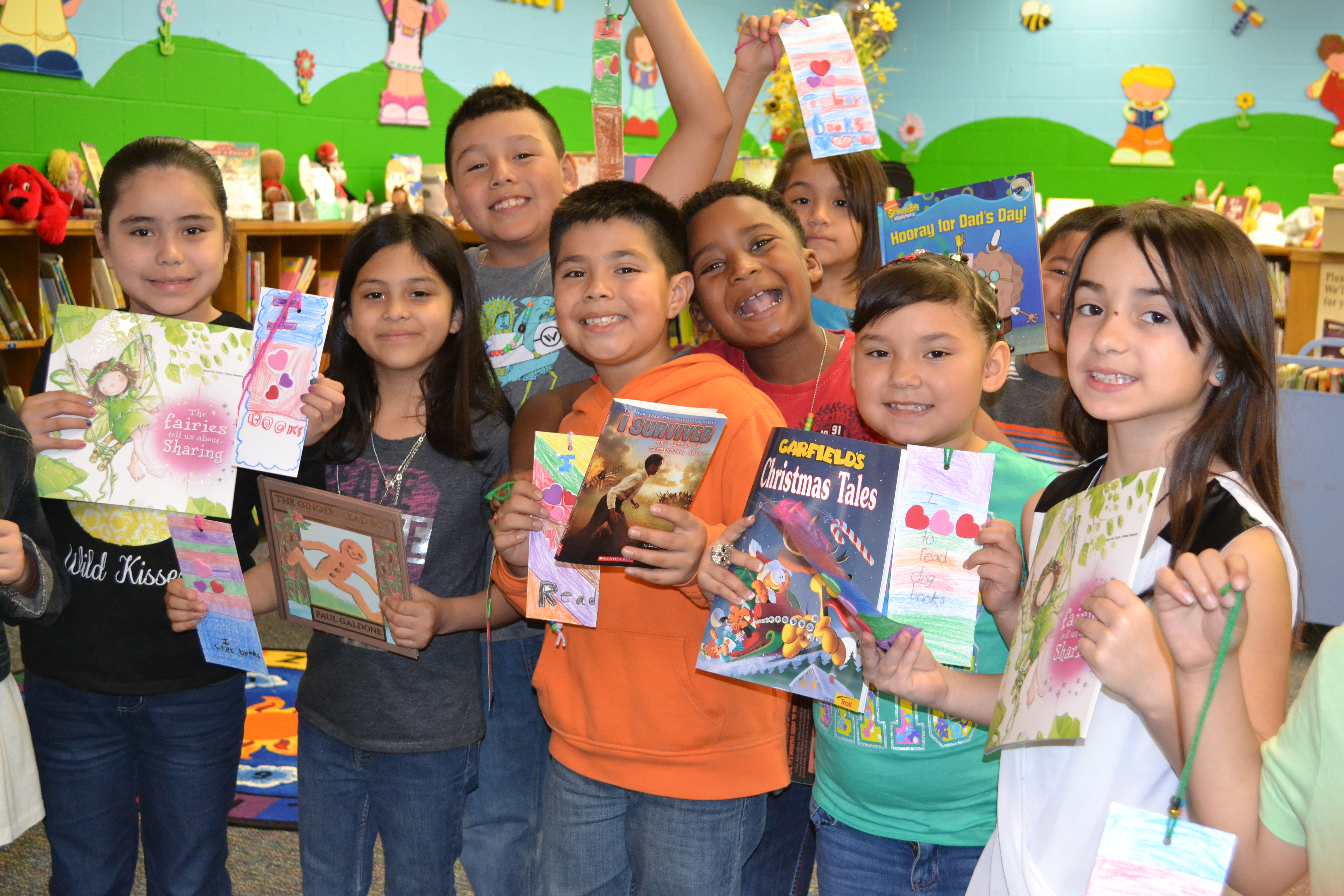 Elementary Schools awarded $27,300 Reading is Fundamental grant by Macy’s