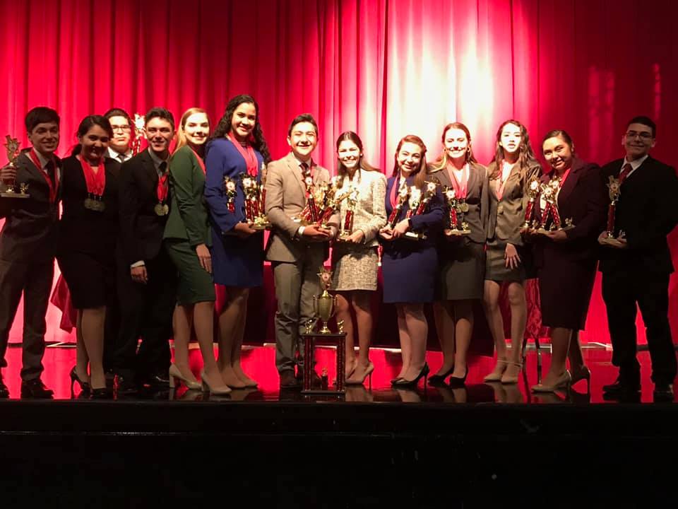 High-school Speech and Debate teams kick off the new year with a bang