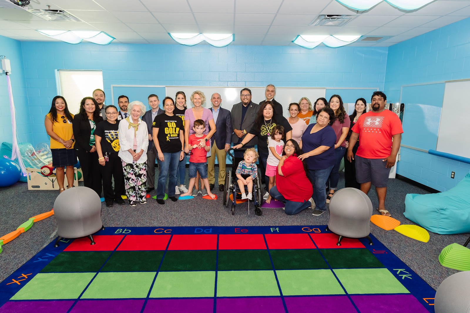 Sabine Elementary School installs sensory room geared toward students with  autism, behavioral disorders