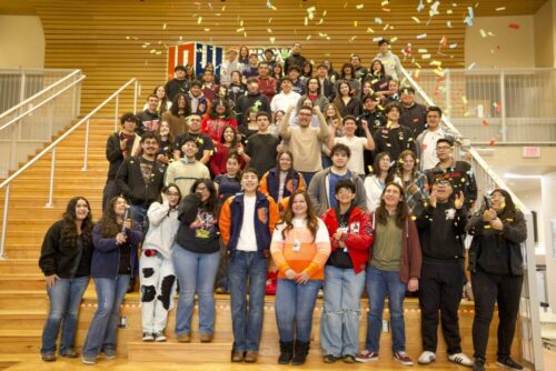 Por segundo año consecutivo, consejeros de HCISD fueron nombrados finalistas del Premio a la Excelencia Educativa H-E-B.